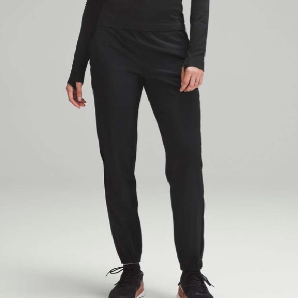 NWOT Lululemon High Rise Adapted State Airflow Jogger - Picture 7 of 10
